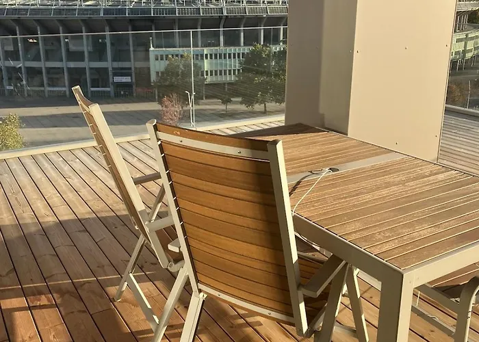 Sunny Oasis, 60 Sq M Private Terrace, Park View Apartamento *